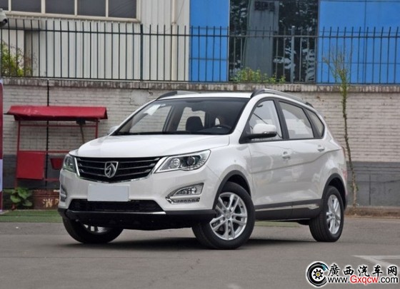 g֮x15fԪԃ(ni)Ʒ|(zh)SUV 