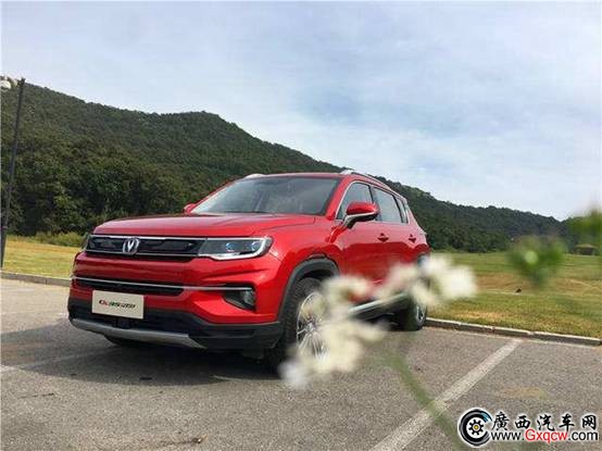 1539221644537221.jpg https://timgsa.baidu.com/timg?image&quality=80&size=b9999_10000&sec=1538287430876&di=7bc40b5b13c617219c7313ec0987af52&imgtype=0&src=http%3A%2F%2F08imgmini.eastday.com%2Fmobile%2F20180924%2F20180924135904_ba6b66d1a8367c8b4d7d75876b517d4d_6.jpeg